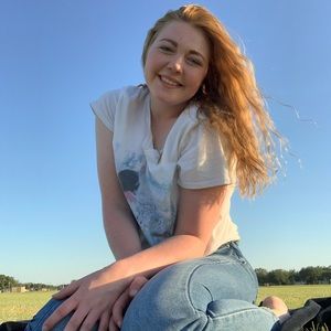 Meet your Posher, Megan